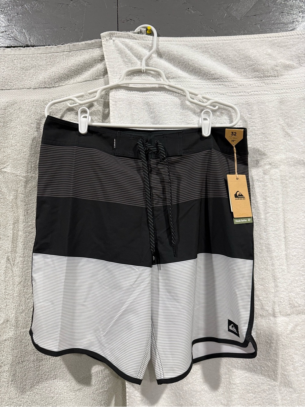 Quicksilver boardshorts- new with tags